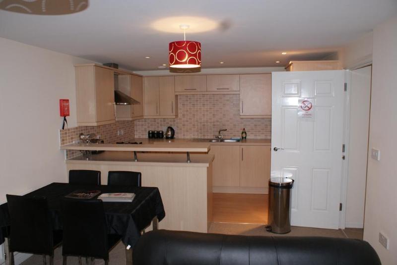 บรูเนล เครสเชนต์ อพาร์ตเมนท์ Apartment สวินดอน ภายนอก รูปภาพ